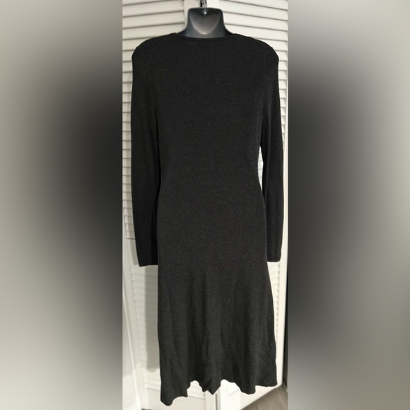 Banana Republic gray long sleeve sweater dress size small - Picture 3 of 5